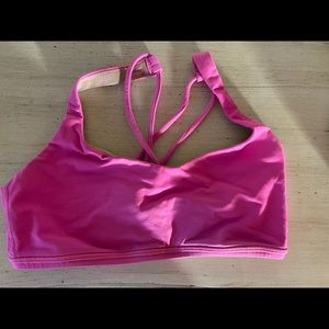 Lululemon free to be bra